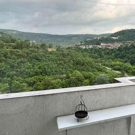 Apartment Enina Veliko Tărnovo Esterno foto